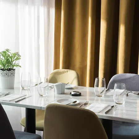 里斯本上城区普莱姆公寓 4*