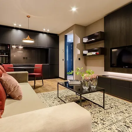 里斯本上城区普莱姆公寓 4*