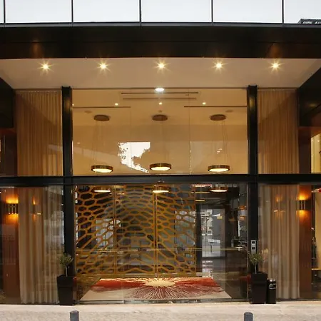Apartahotel Upon Prime Residences 4*