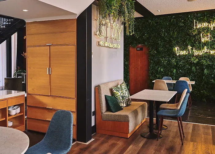 Aparthotel Upon Prime Residences